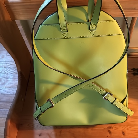 Michael Kors back pack - Picture 4 of 7